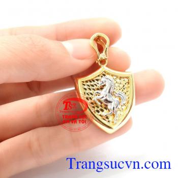 Mặt dây truất ngựa truy phong