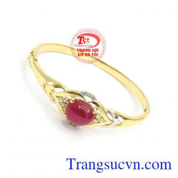 Ruby là biểu tượng cho sự thịnh vượng và may mắn. Vòng Tay Ruby Thịnh Vượng