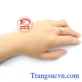 Nhẫn nữ vàng vàng tây đẹp