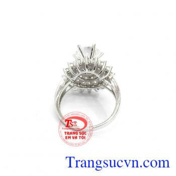 Nhẫn nữ vàng trắng đẹp