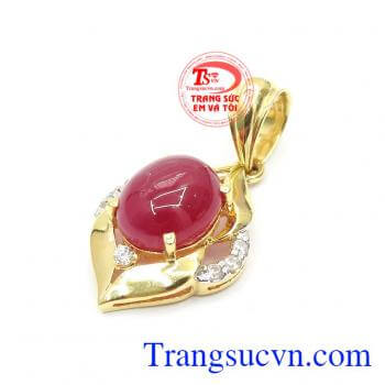 là món quà ý nghĩa dành tặng nửa yêu thương những ngày ý nghĩa,Mặt Dây Nữ Ruby Cá Tính