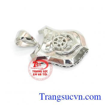 Sản phẩm trẻ trung, thời trang là món quà ý nghĩa dành tặng trong ngày sinh nhật