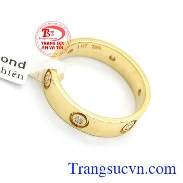 Nhẫn nữ vàng gắn Kim Cương thiên nhiên dành cho phái đẹp, đeo hợp thời trang và quý phái