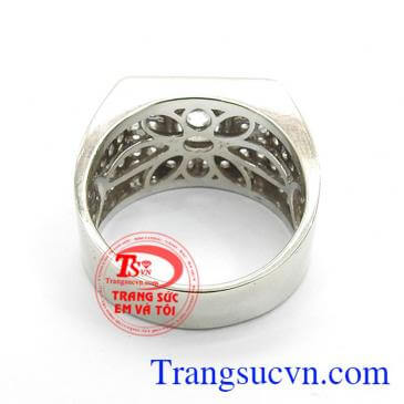 Nhẫn Vàng Trắng Đính Đá Mạnh Mẽ
