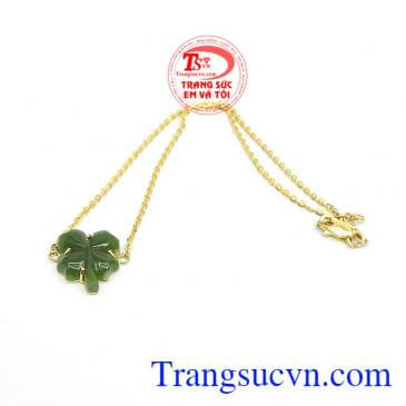 Lắc Chân Vàng Có May Mắn là món quà tặng đầy ý nghĩa cho người bạn yêu thương.