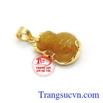 Sản phẩm mang đến vẻ đẹp quý phái, sang trọng cho người đeo. Mặt dây hồ ly sang trọng