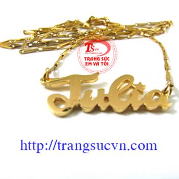 Dây chuyền chữ vàng 18k theo yêu cầu