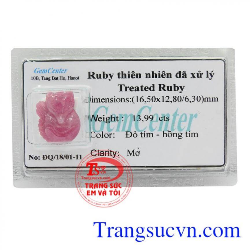 Hồ ly ruby may mắn