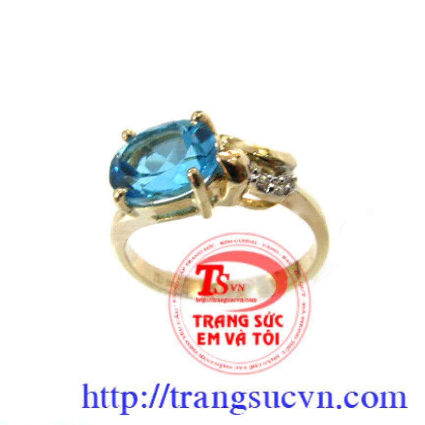 Nhẫn nữ topaz cá tính