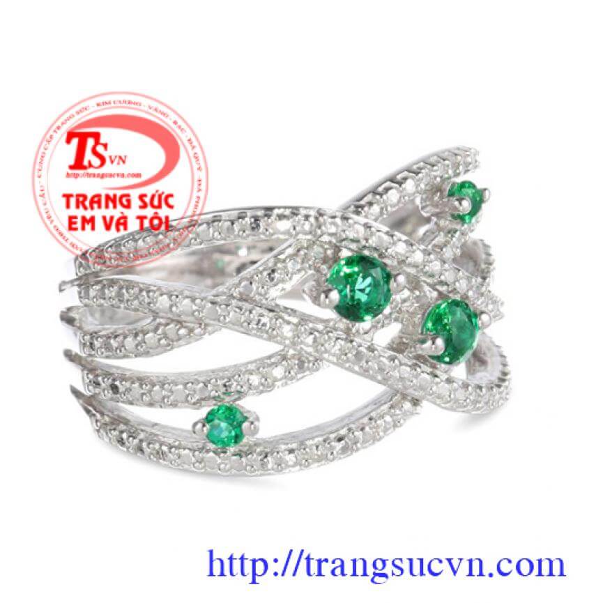Nhẫn kết Emerald đẹp