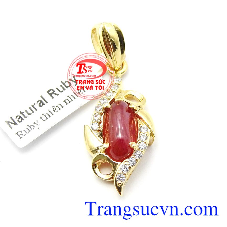 Mặt dây vàng đá quý ruby thiết kế độc đáo, chế tác từ vàng 14k kết hợp cùng đá ruby vô cùng đẹp mắt,Mặt dây vàng đá quý ruby