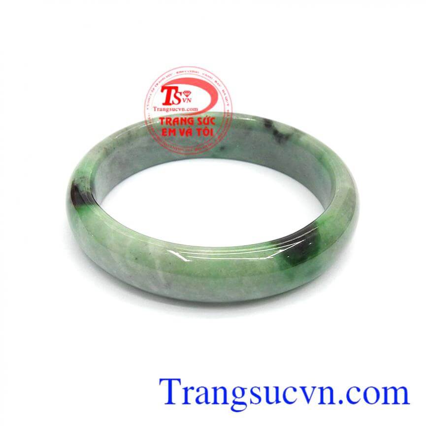 Vòng cẩm thạch đẹp bình an