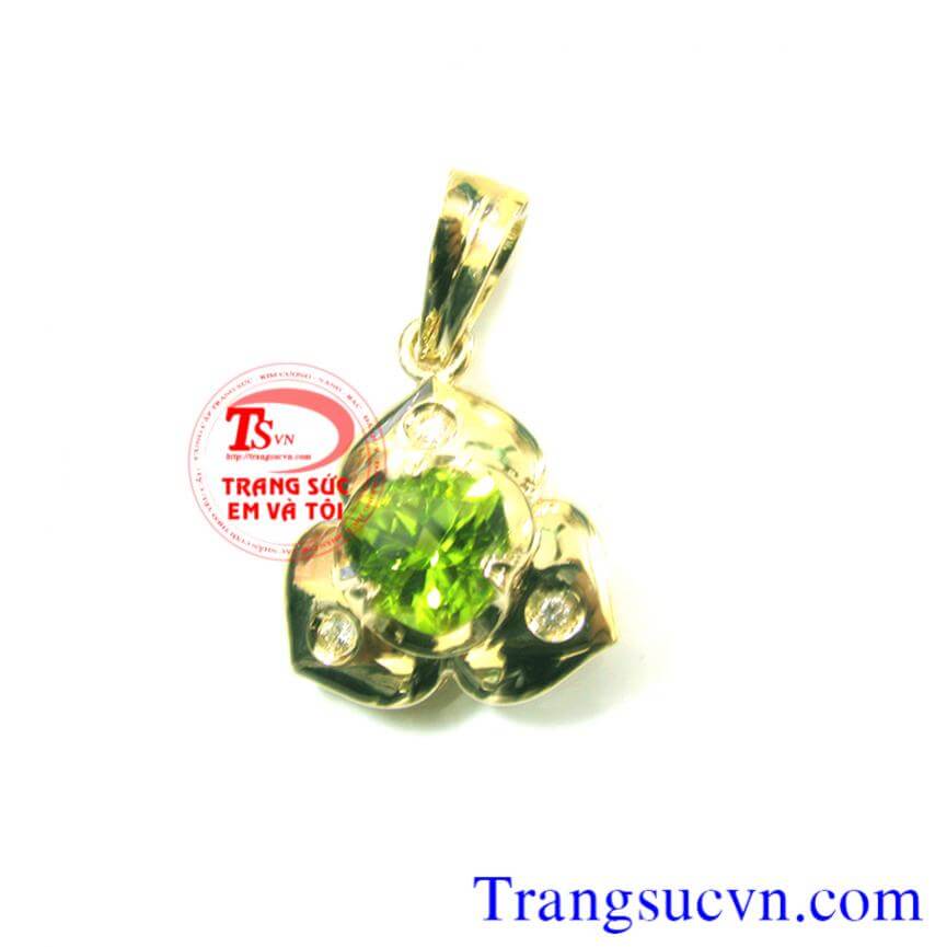 Mặt dây chuyền đá quý