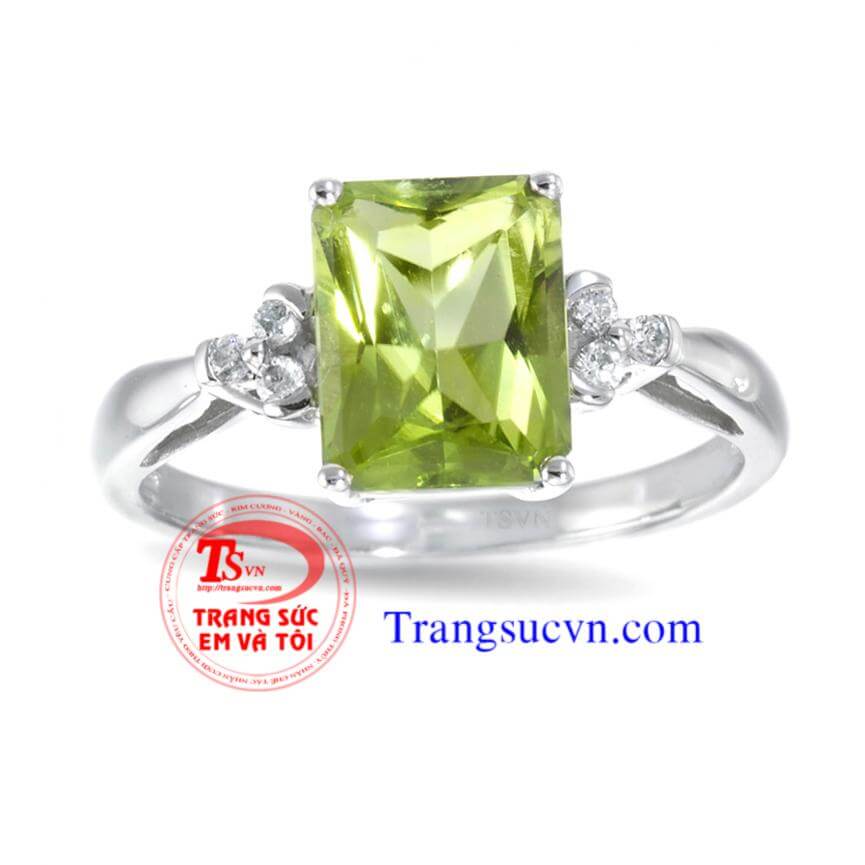 Nhẫn vàng tây 10k gắn đá peridot