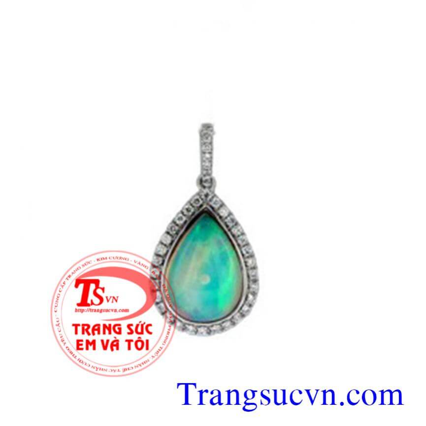 Opaz quý tự nhiên