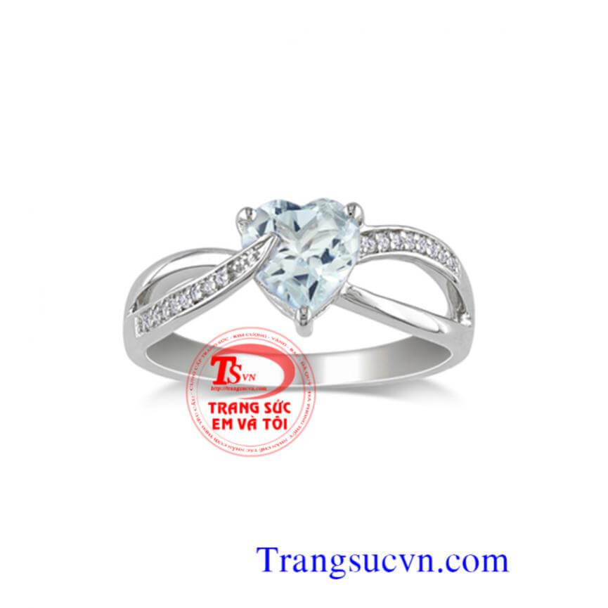 Nhẫn vàng trắng Aquamarine tự nhiên