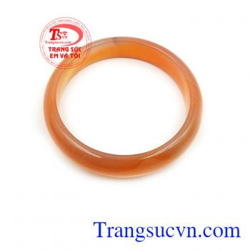 Vòng mã não mệnh kim