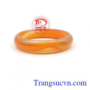 Vòng mã não mệnh kim