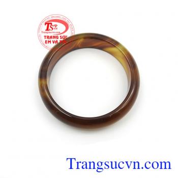 Chiếc vòng mã não diệu kỳ