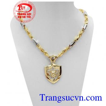 Bộ dây chuyền nam mạnh mẽ là sản phẩm được thiết kế 3D tinh tế, sản phẩm mang phong cách thời trang, sang trọng