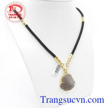 Bộ Dây Di Lặc Mã Não An Yên vừa là món đồ trang sức cá tính, phong cách vừa có ý nghĩa phong thủy giúp chủ nhân gặp nhiều may mắn, vui vẻ, an yên trong cuộc sống