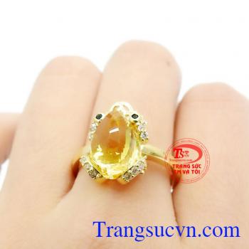Nhẫn nữ cóc ngậm kim tiền