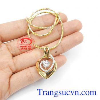 Bộ dây chuyền đẹp tinh tếBộ dây chuyền đẹp tinh tế