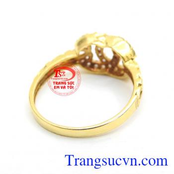 Nhẫn nữ channel đẹp