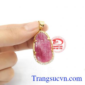 Mặt dây Đức mẹ cầu nguyện ruby