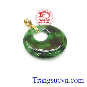 Mặt dây ngọc jadeite