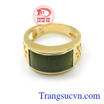 Nhẫn ngọc nephrite thiên nhiên