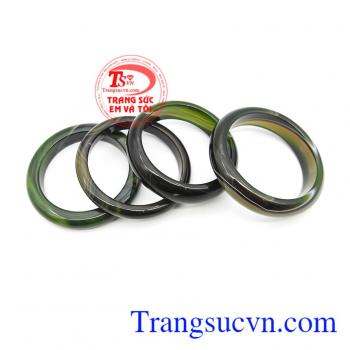 Vòng mã não quý phái