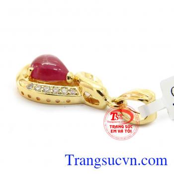 Mặt dây ruby xinh xắn