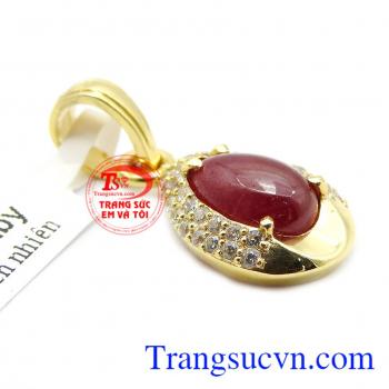 Mặt dây ruby