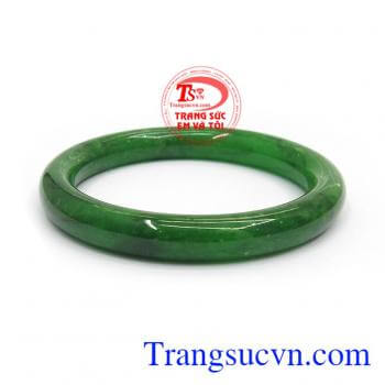 Vòng ngọc cẩm thạch