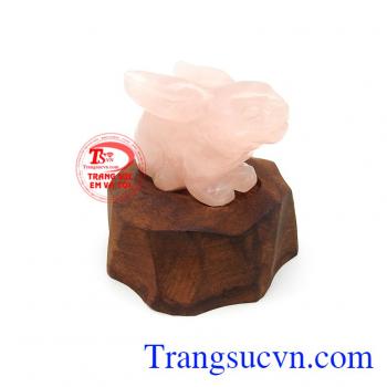 Thỏ thạch anh hồng xinh xắn