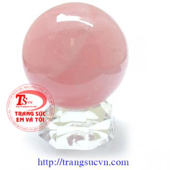 Cầu thạch anh hồng thiên nhiên sang trọng