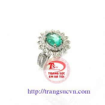 Nhẫn Nữ Emerald chất lượng