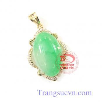 Mặt dây được chế tác trên chất liệu vàng tây 14k,Mặt dây chuyền ngọc jadete