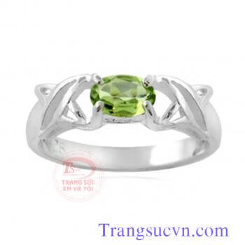 Nhẫn nữ cực độc peridot