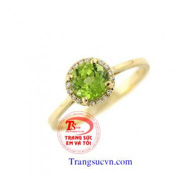 Nhẫn nữ vàng tây peridot đẹp