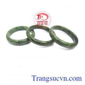Vòng ngọc nhỏ bản đẹp