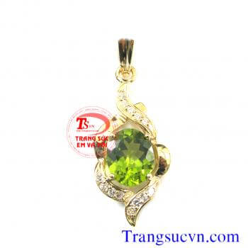 Mặt dây chuyền vàng peridot