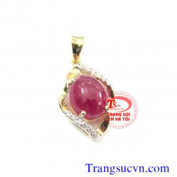 Mặt dây chuyền đá ruby vàng 10k