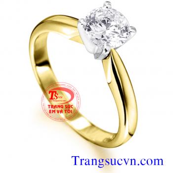 Nhẫn nữ đá topaz trắng thiên nhiên