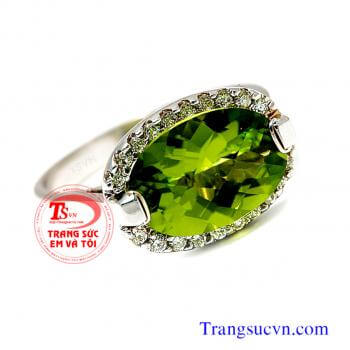 Peridot nhẫn nữ to vàng tây 10k