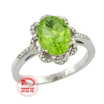 Nhẫn Nữ vàng gắn đá tự nhiên, đeo hợp thời trang hộ mênh, chất lượng vàng đảm đeo bền đẹp sáng bóng, tinh tế và sang trọng dành cho phái đẹp