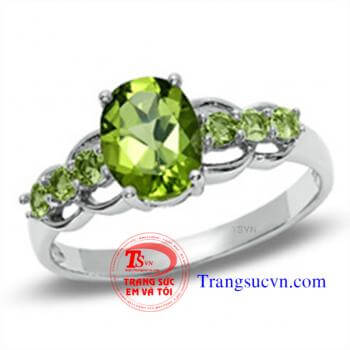 Nhẫn nữ đá quý vàng tây gắn đá quý