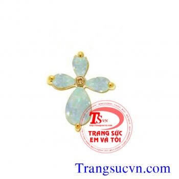 Mặt dây thánh giá opal