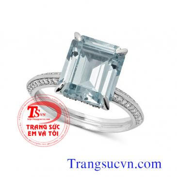 Nhẫn nữ đá Aquamarine lộc tài